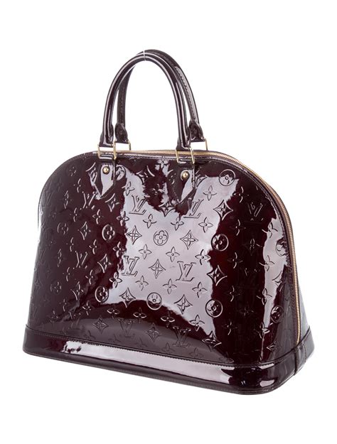 lv alma vernis mm price|louis vuitton alma bag size.